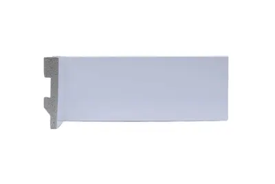 Linha Flat: Rodapé Liso 7cm - BARRA DE 2,25M